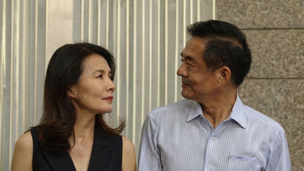 娱乐圈爆出一对明星事件让吃瓜群众看得热闹非凡,黑料不打烊入口引发热议